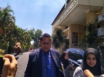 Diperiksa 90 Menit oleh KPK, Istri Walkot Bima: Jumatan Ya