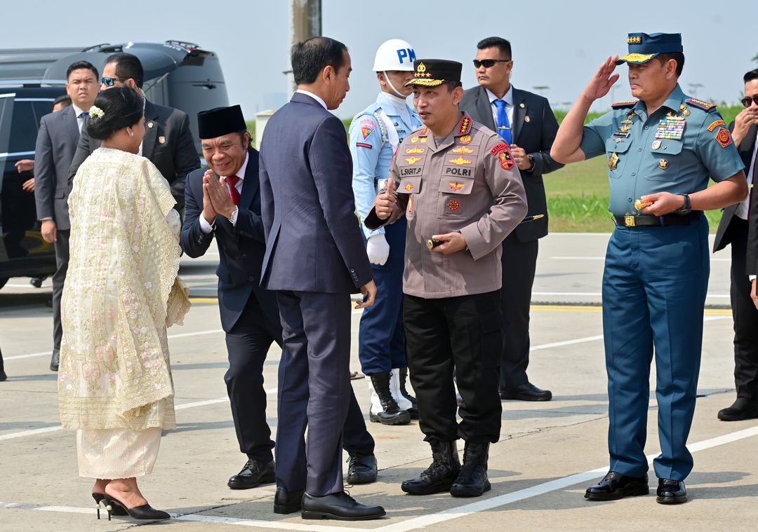 Jokowi Bertolak ke India Hadiri KTT G20, Prabowo-Kapolri Lepas Keberangkatan (dok Biro Pers Sekretariat Presiden)