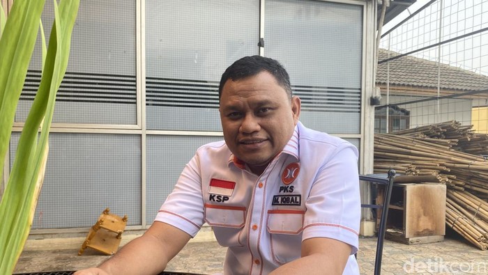 Juru Bicara PKS Muhammad Iqbal