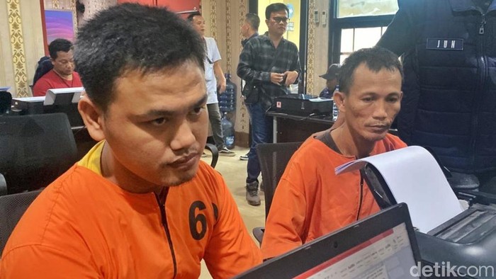 Jupri dan Andrian, Kakak-Adik di Palembang ditangkap polisi curi motor 10 pengunjung toko di 1 Kecamatan, Palembang.