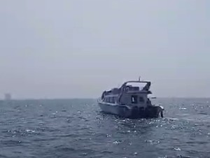 Kapal Dishub DKI Bawa 29 Penumpang Mogok Kehabisan Bensin di Kepulauan Seribu
