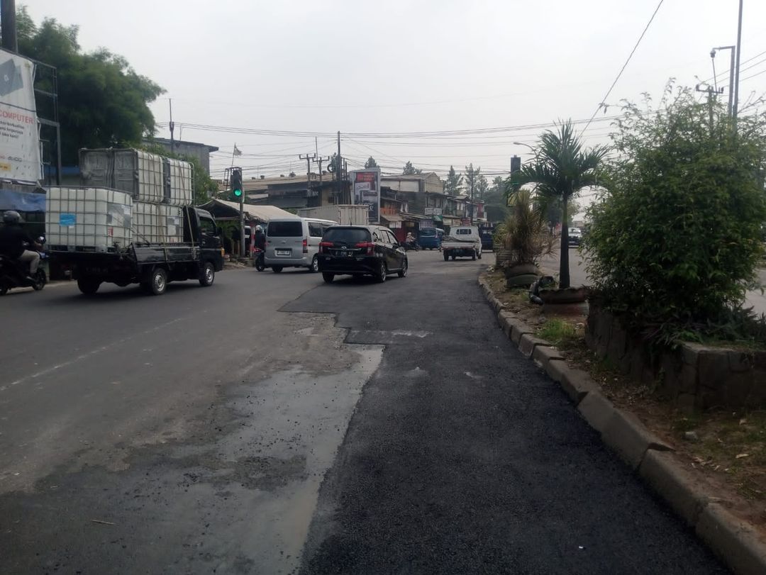 Kondisi Jl Mayor Oking dekat Cibinong Mall, Kabupaten Bogor. (Dok Dinas Bina Marga dan Penataan Ruang Jawa Barat)