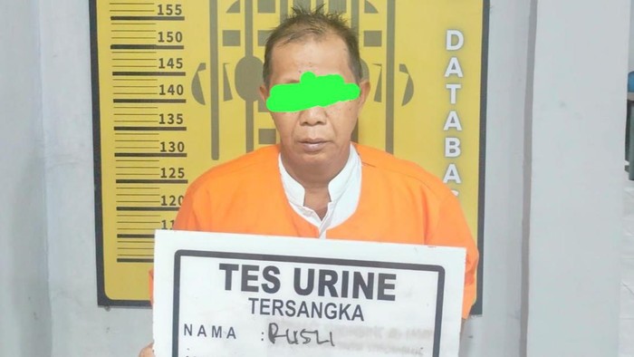 Lurah di Pekanbaru menjadi tersangka usai melecehkan wanita