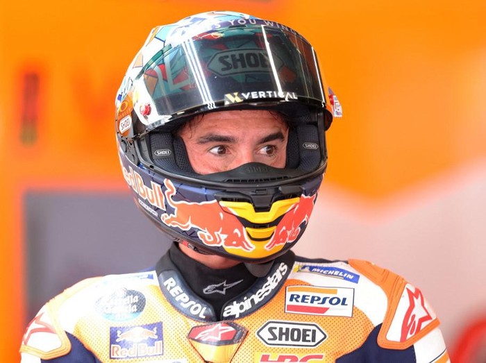 Honda Spanish rider Marc Marquez is pictured in the box after the second MotoGP free practice session of the Moto Grand Prix of Catalonia at the Circuit de Catalunya on September 1, 2023 in Montmelo on the outskirts of Barcelona. (Photo by LLUIS GENE / AFP)
