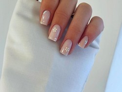 Kuteks Gel Dilarang Edar di Eropa, Ini Bahaya di Balik Kuku Cantik dan Glossy