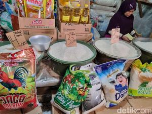 Bulog Siapkan 300 Ton Beras Subsidi yang Disalurkan ke Ngawi-Madiun Raya