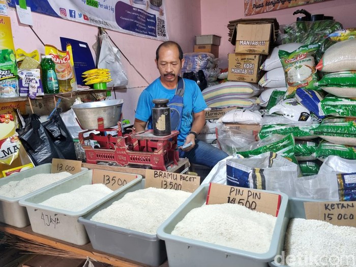 penjual beras di surabaya