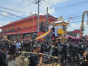 Prosesi Ngaben Aries, Atlet Futsal Korban Lift Maut Ayuterra Resort