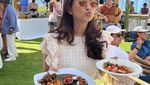 Momen Rebecca Klopper Saat Piknik dan Brunch di Kafe Cantik