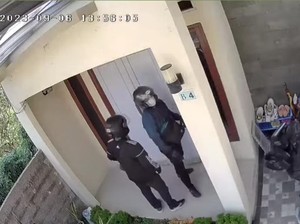 Polisi Selidiki 4 Maling Berhelm Bobol Rumah Warga di Bogor