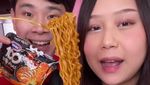 Seru! Jelang Melahirkan, Sisca Kohl Cicip Makanan Sesuai Emoji