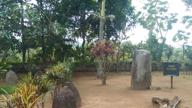 Situs Duplang Jember.