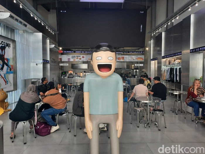 Toko Tahilalats di Jalan Braga Bandung
