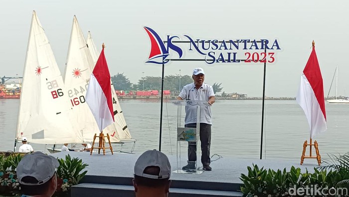 Menteri PUPR Basuki Hadimuljono membuka Nusantara Sail 2023.