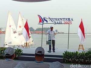 Basuki Ajak Pelaut Australia hingga AS Berlayar ke IKN Naik Kapal Tradisional