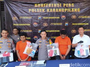 Komplotan Maling Handphone Mewah Lintas Kota Dibekuk di Surabaya