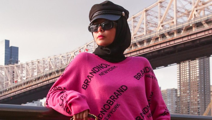 Ekspansi Bisnis BNB New York Lewat Official Website Brand yang didirikan oleh Vivi Zubaedi ini kini telah memiliki 13 store yang tersebar dibeberapa kota besar di Indonesia dalam naungan ISSA Group. Kini dengan paltform official website melebarkan sayapnya.