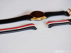 Mewah! Unboxing Samsung Galaxy Z Fold 5 Thom Browne Harga Rp 50 Juta