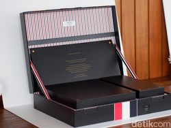 Mewah! Unboxing Samsung Galaxy Z Fold 5 Thom Browne Harga Rp 50 Juta