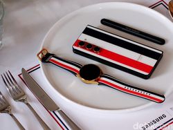 Mewah! Unboxing Samsung Galaxy Z Fold 5 Thom Browne Harga Rp 50 Juta