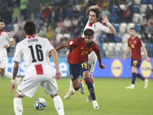 Cetak Gol Saat Debut dengan Spanyol,Yamal Pecahkan Dua Rekor