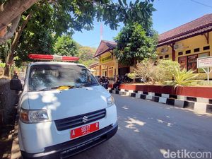 Nasib Ambulans yang Ditinggal Oknum Kades yang Kepergok Selingkuh