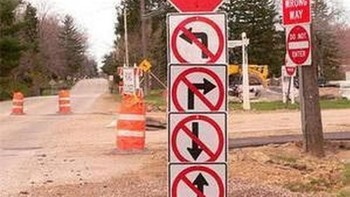 Rambu peringatan yang sangat detail. (Foto: Internet)