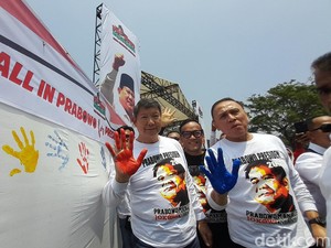 Pesan Tersirat di Balik Cap 5 Jari saat Pelantikan Prabowo Mania Sumedang