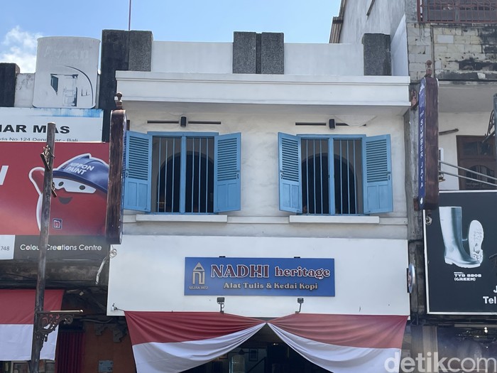 Nadhi Heritage Alat Tulis dan Kedai Kopi di Denpasar