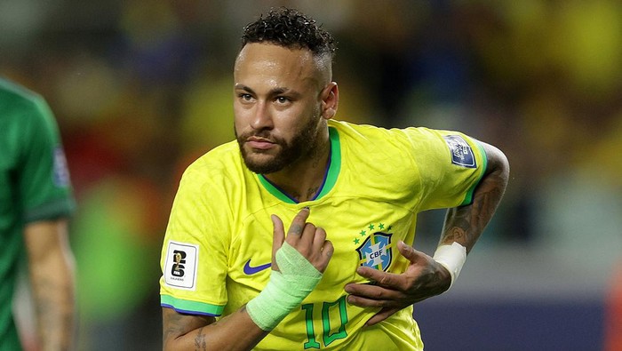 Soccer Football - World Cup - South American Qualifiers - Brazil v Bolivia - Estadio Mangueirao, Belem, Brazil - September 8, 2023 Brazils Neymar celebrates scoring their fourth goal REUTERS/Ricardo Moraes