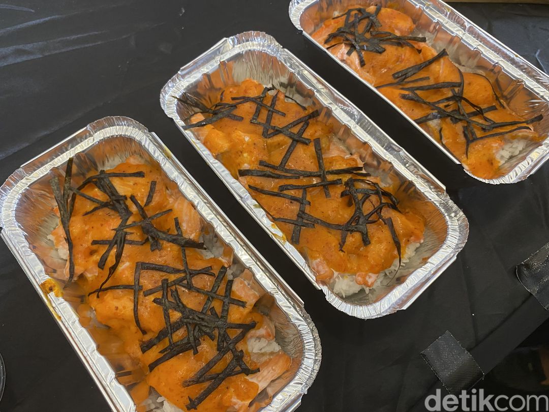 Cara membuat salmon mentai ala chef Muto