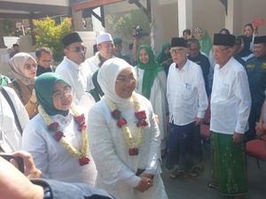 Waketum PKB Ida Fauziyah Ziarah ke Makam Sunan Bonang di Tuban Jatim