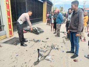 2 Pelaku Jambret di Wamena Dilarikan ke RS gegara Tabrak Mobil Saat Kabur
