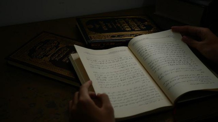 Kitab bahasa Arab.