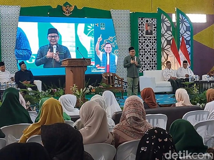 Cak Imin Sehari di Jombang Sowan ke Kiai-kiai Ponpes Minta Doa Maju Cawapres