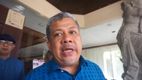 Waketum Partai Gelora Fahri Hamzah usai hadir di seminar Nasional di Puspem Kabupaten Badung, Bali, Minggu (10/9/2023).