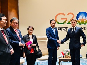 Bertemu Macron, Jokowi Apresiasi Prancis soal Tindak Pelecehan Simbol Agama