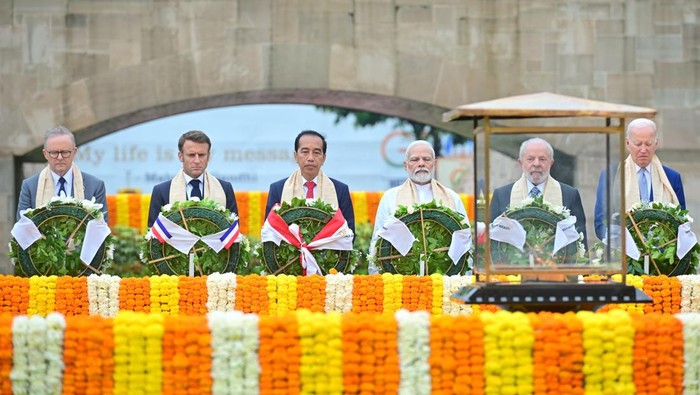 Jokowi Kunjungi Mahatma Gandhi Samadhi