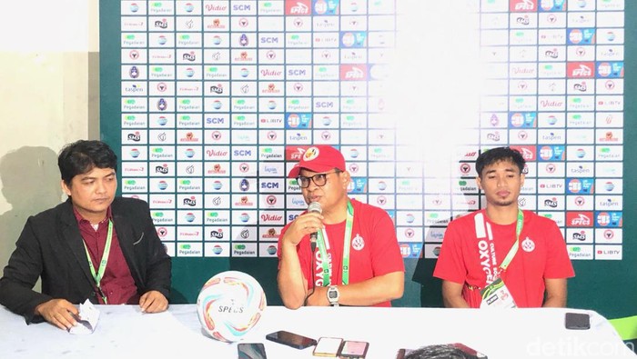 Jumpa pers Semen Padang FC usai menang 2 - 0 gol atas PSDS Deli Serdang. (Afdhal Afrianto/detikSumut)