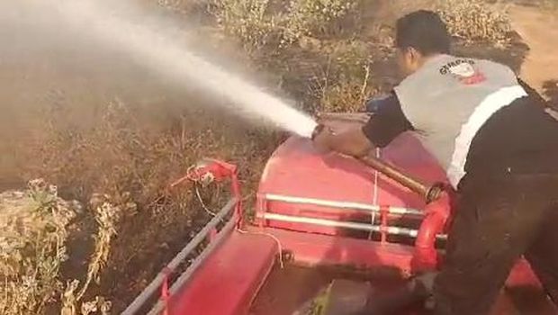 kebakaran lahan di pertamina jenu tuban
