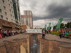 Aneka Gambar 3D di Jalanan, Bikin Mata Terkecoh