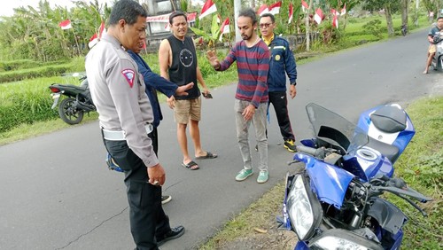 Lakalantas akibat terjatuh sendiri yang menyebabkan korban meninggal dunia di Kabupaten Karangasem beberapa waktu yang lalu. (Dok.Polsek Selat)