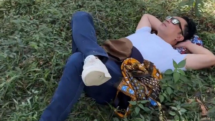 Ridwan Kamil saat berlibur ke De Djawatan Banyuwangi.