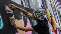 Mereka akan mempercantik tembok-tembok yang termasuk rehabilitasi jalan dan pembangunan pedestarian di sepanjang Jalan Raya Legok, Kabupaten Tangerang.  