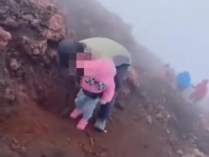 Viral Balita Diajak Mendaki Gunung Kerinci, Ini Kata Taman Nasional