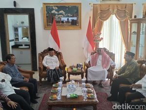 Maruf Amin Bertemu Dubes Arab, Bahas Kampus Syekh Nawawi Al-Bantani