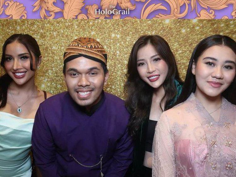 Momen Kedekatan Aaliyah Massaid-Thariq Halilintar di Mitoni Aurel