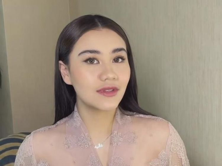 8 Foto Cantik Aaliyah Massaid di Mitoni Aurel, Foto Bareng Thariq Halilintar