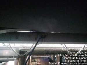Penjelasan PT KCIC soal Terbakarnya Atap Stasiun Kereta Cepat Halim
