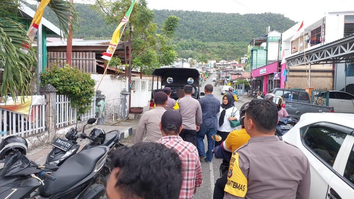 Mahasiswa berinisial AM (20) di Kabupaten Banggai, Sulawesi Tengah (Sulteng) diamankan polisi karena diduga melecehkan rekannya, mahasiswi berinisial SB (19) di kamar kos.